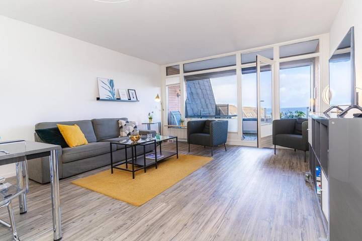 Ferienwohnung für 4 Personen, mit Balkon und Terrasse sowie Garten und Seeblick in Wassersleben