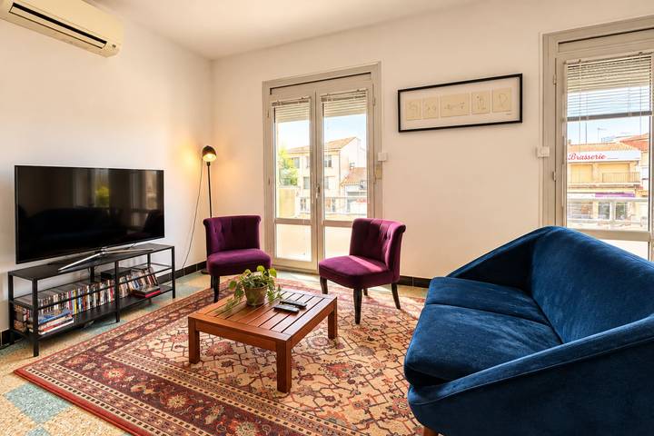 Appartement entier, Place de l’Ancre – 3 chambres, garage, plage & centre à pied in Le Grau-du-Roi, Côte d'Améthyste