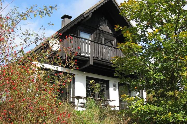 Ferienhaus für 6 Personen, mit Balkon und Garten in Frankenau