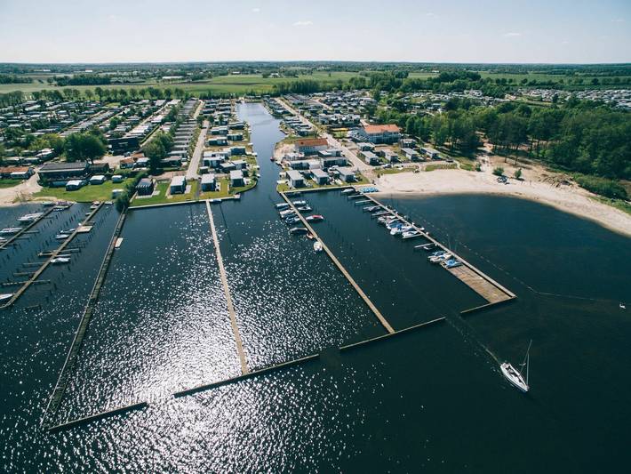 Vakantiehuis voor 4 personen, met terras en zwembad in Nunspeet