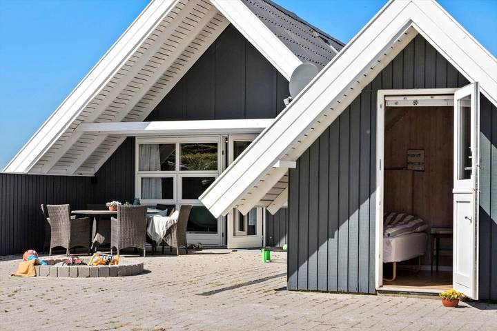 Ferienhaus für 6 Personen, mit Terrasse in Bønnerup Strand