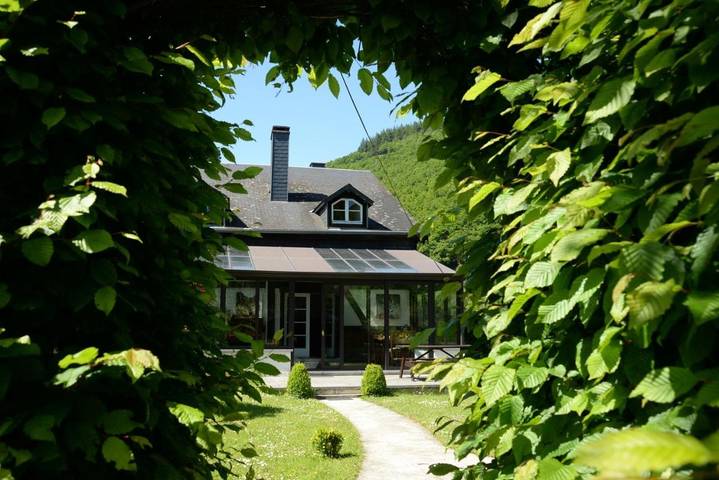 Vakantiehuis voor 6 personen, with Terras and Tuin as well as Uitzicht in Vresse-sur-Semois