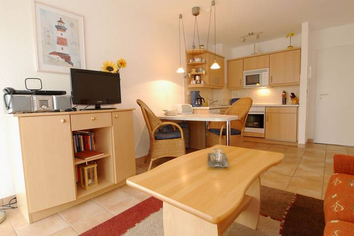 Ferienwohnung für 2 Personen, mit Terrasse in Zingst - 3