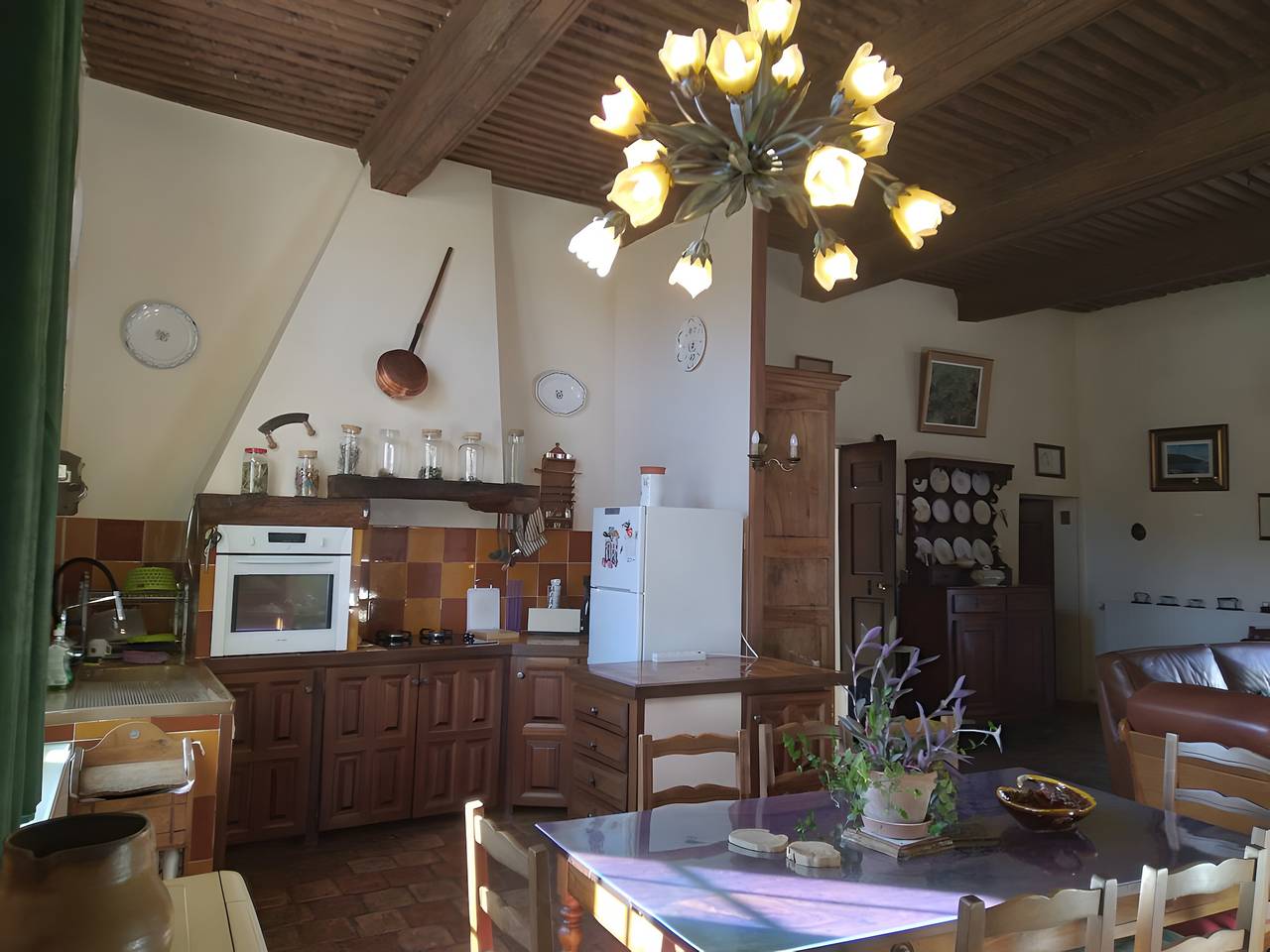 Ferienhaus 'Gîte De Diane' mit Gemeinschaftspool, Garten und Wlan in Allemagne-en-Provence, Regionaler Naturpark Verdon