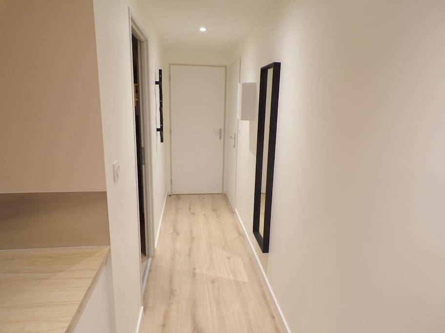 Appartement entier, Appartement 2/4 pers, 44m2, hypercentre. in Lons-le-Saunier, Jura