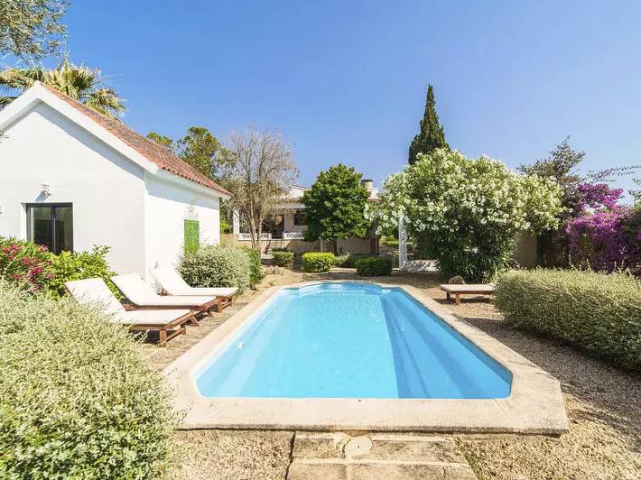 Location de vacances pour 5 personnes, avec Balcon ainsi que Jardin et Piscine dans Lloret De Vista Alegre