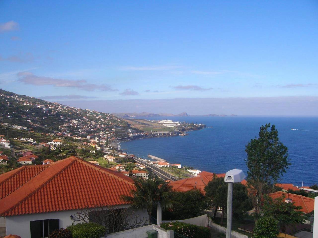 Residencia Ana Piso Um 1 in Santa Cruz, Madeira