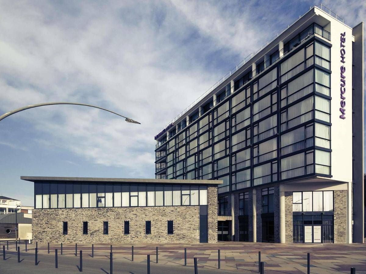Mercure Cherbourg Centre Port in Cherbourg-Octeville, Cherbourg-en-Cotentin