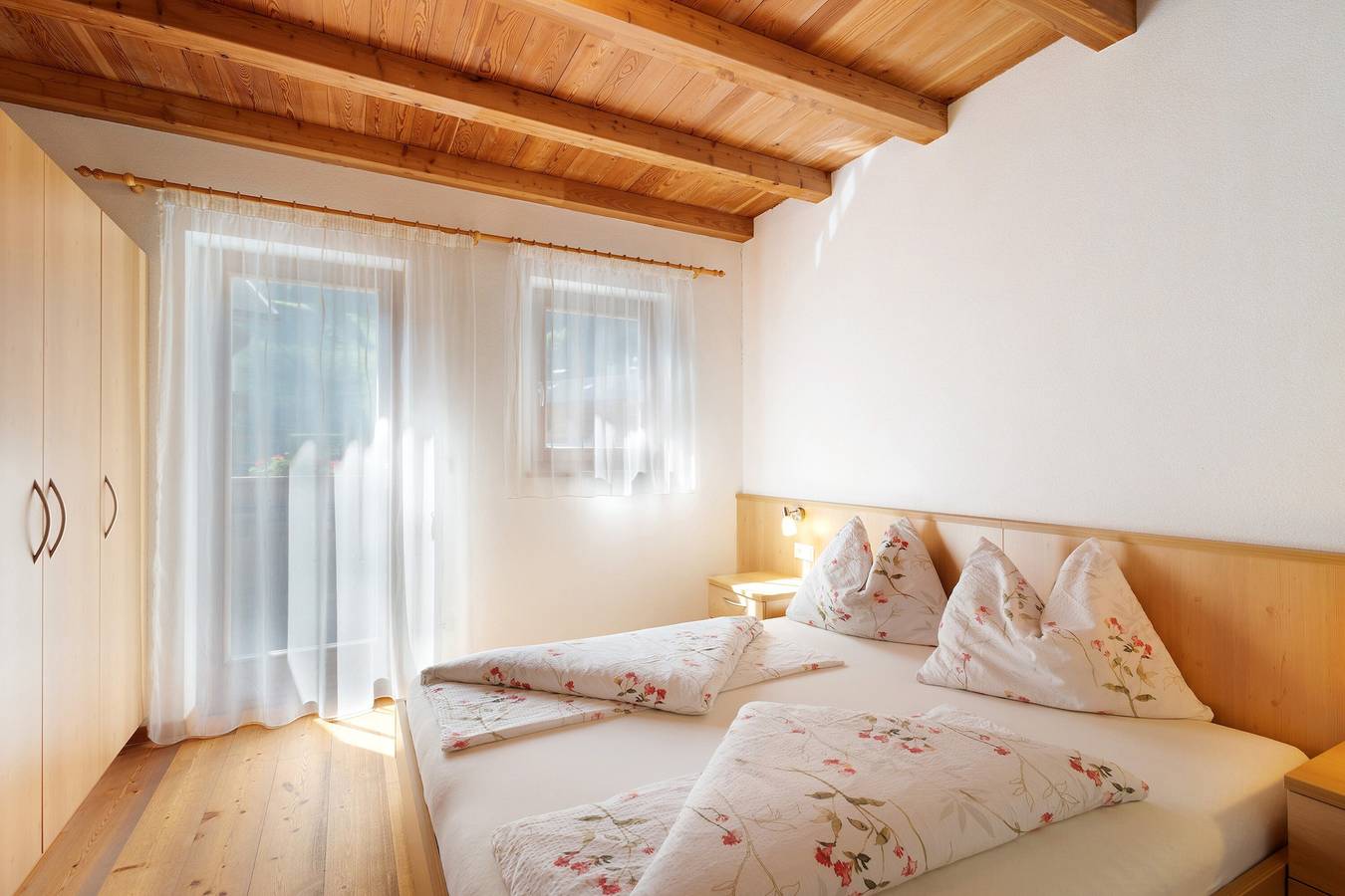 Ganze Wohnung, Ferienwohnung 'Speckign 2' mit Bergblick, Balkon und Wlan in Steinhaus (Ahrntal), Ahrntal
