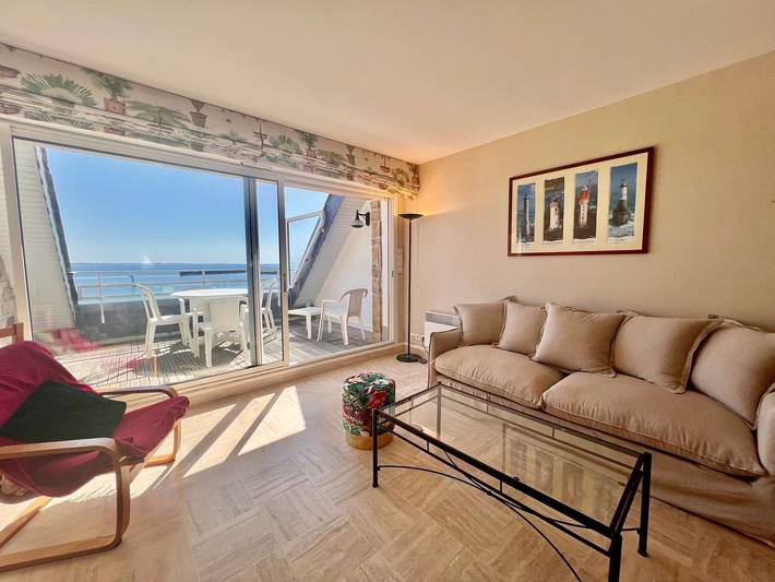 Ferienwohnung für 4 Personen, mit Balkon und Terrasse in Quiberon