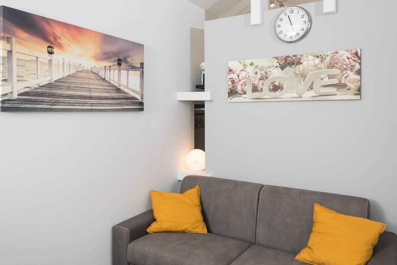 Studio Apartment "Monolocale Glicine" with Balcony & A/C in Chianchitta, Taormina