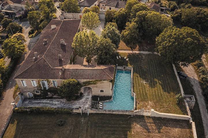 Gîte pour 14 personnes, avec Jardin à Saint-Puy