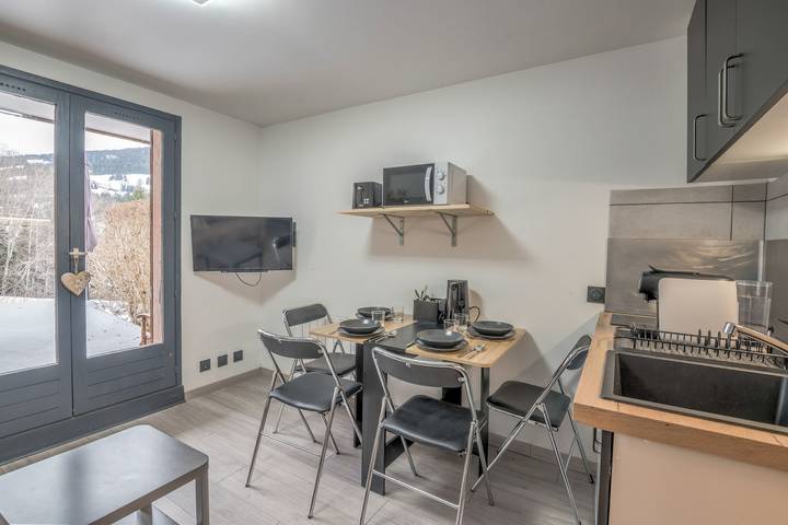 Gîte pour 4 personnes, avec Terrasse et Jardin à Demi-Quartier - 4