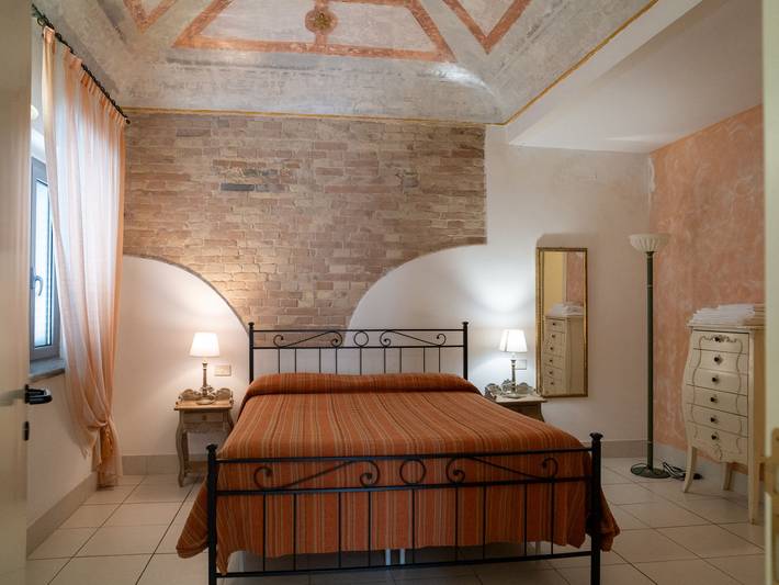 Entire apartment, Orange in Ortona, Ortona (Municipality)