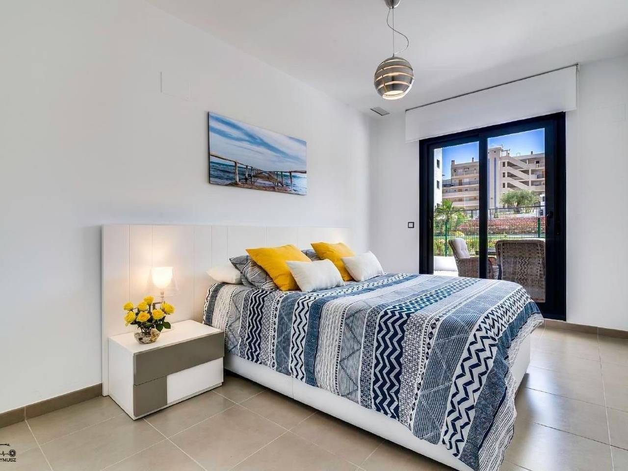 Apartamento entero, Wohnung "Vino Blanco" mit gemeinschaftlichem Poo in Los Arenales del Sol, Elche