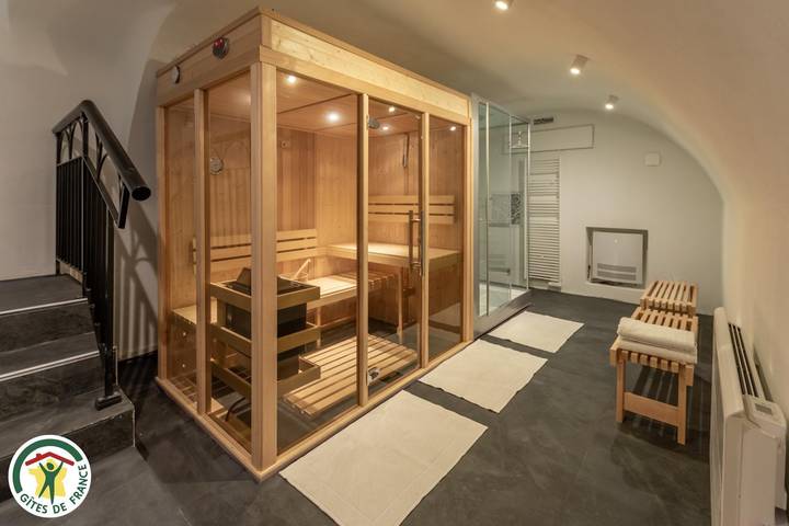 Gîte pour 6 personnes, avec jardin ainsi que terrasse et sauna, animaux acceptés - 1