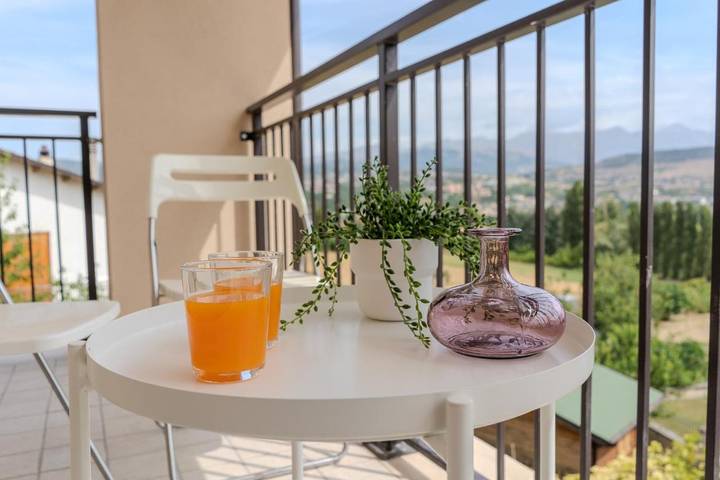 Appartamento per 6 persone, con giardino e balcone a L'Aquila