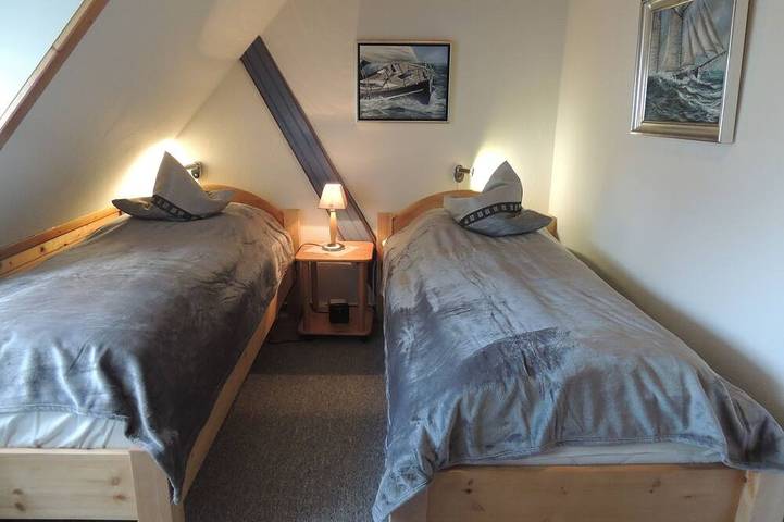 Ferienwohnung für 4 Personen, mit Garten und Sauna in Döse - 2