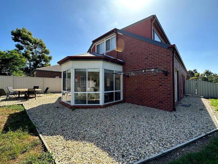 Willa dla 8 osób, z ogród i jacuzzi w Victoria