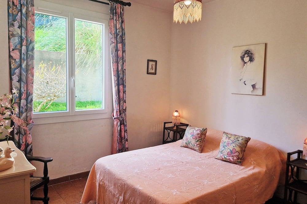 Spacious house with garden between Bastia and Saint-Florent in Biguglia, Bastia e dintorni