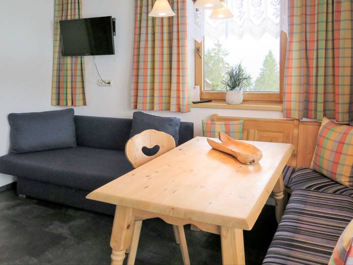 Ferienwohnung für 3 Personen, mit Balkon und Garten im Zillertal - 2
