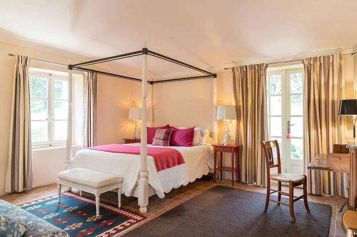 Location de vacances pour 12 personnes, avec jardin à La Môle - 4