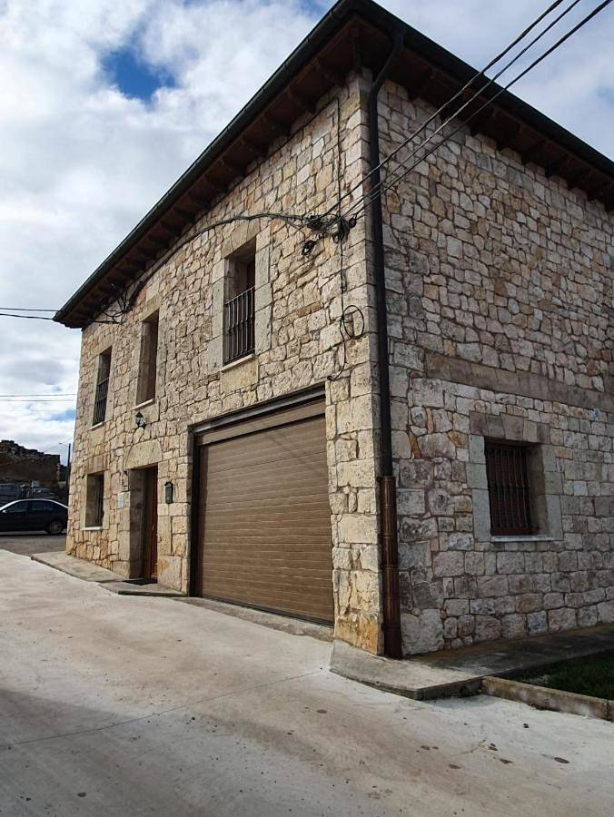 Casa de vacaciones para 13 personas, con jacuzzi y balcón en Provincia de Burgos - 3