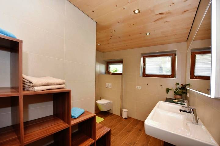 Ferienwohnung für 7 Personen, mit Terrasse und Garten sowie Ausblick in Bludenz - 3