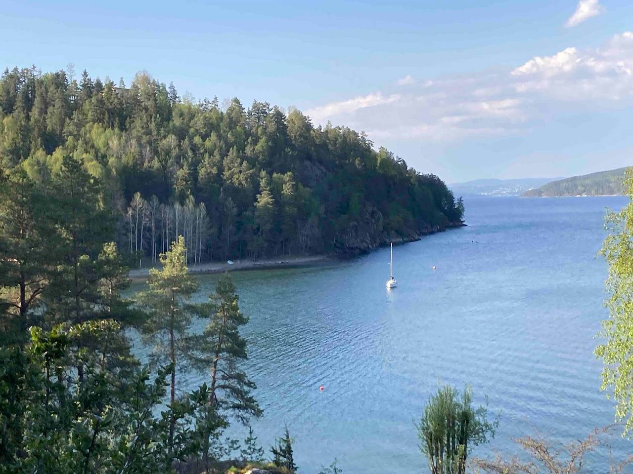 Hütte, 25 m zum See, 25 min Oslo, 10 min Tusenfryd in Frogn