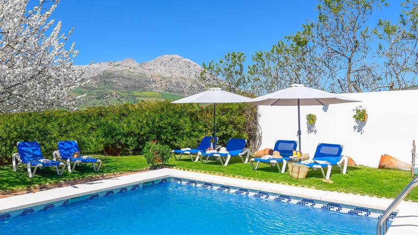 Chalet para 6 personas, con balcón/terraza y jacuzzi en Antequera - 3