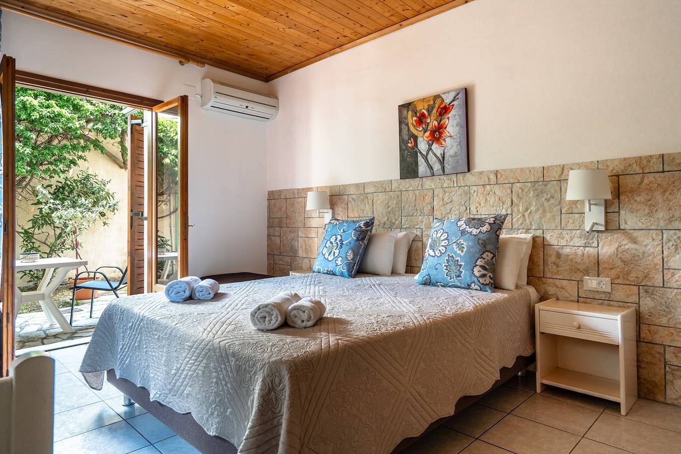 Entire studio, Studio Apartment 'Marketos Studio 1' with Shared Pool, Wi-Fi and Air Conditioning in Kefalonia