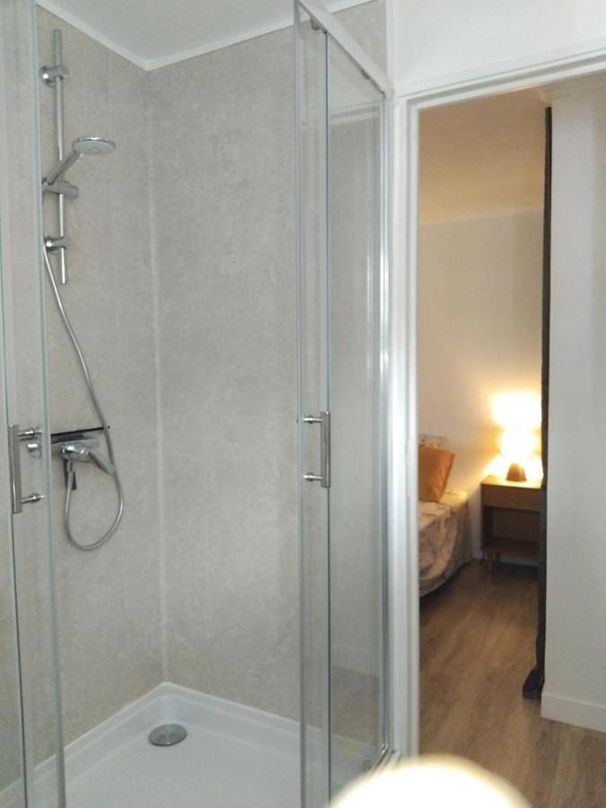 Gîte pour 2 personnes, avec terrasse à Gond-Pontouvre - 4