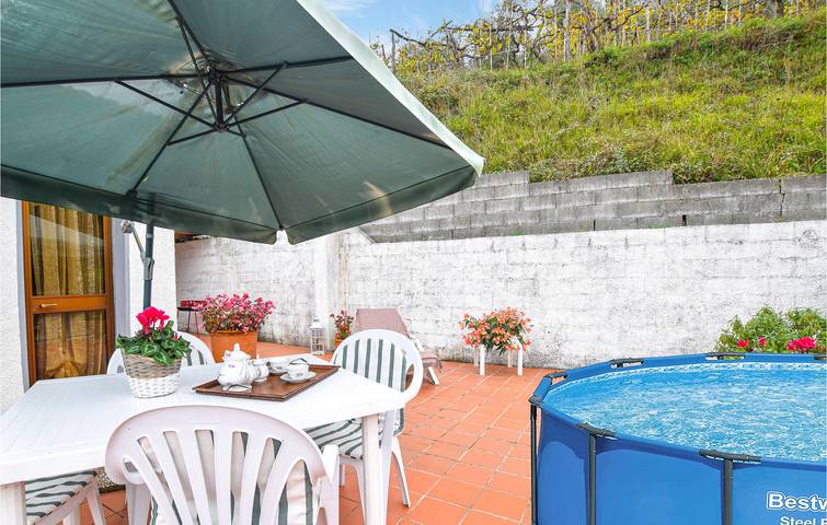 Paradies am Pool: Stilvolle 130-qm-Wohnung, Park, WiFi in Massarosa, Italienische Riviera