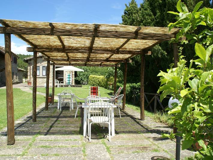 Location de vacances pour 4 personnes, avec terrasse et piscine à Città di Castello - 2