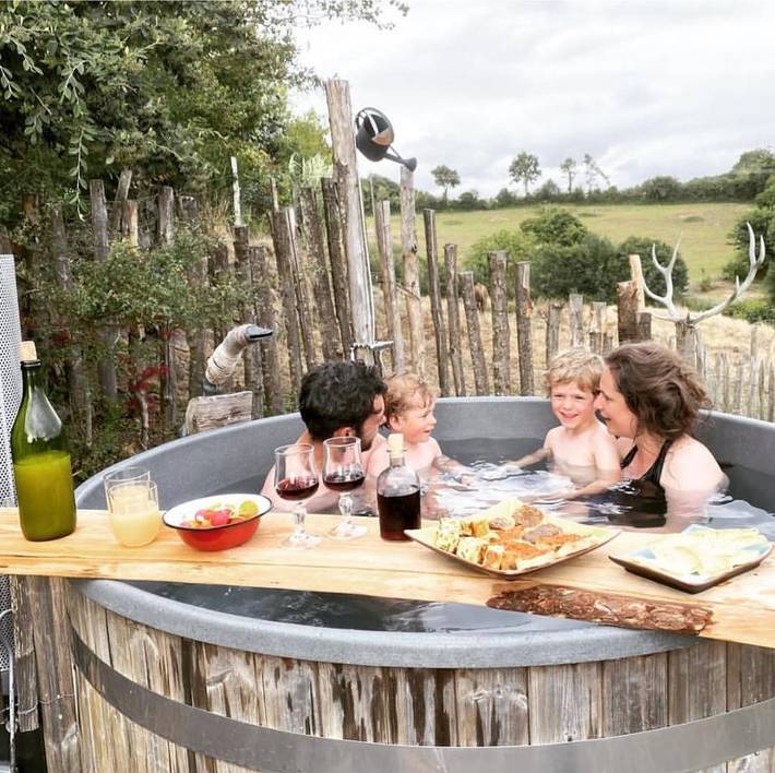 Chambre d’hôte pour 4 personnes, avec terrasse ainsi que jardin et jacuzzi à La Flocellière - 3