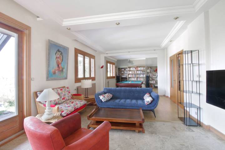 Villa pour 10 personnes, avec terrasse ainsi que jardin et piscine en Savoie - 4