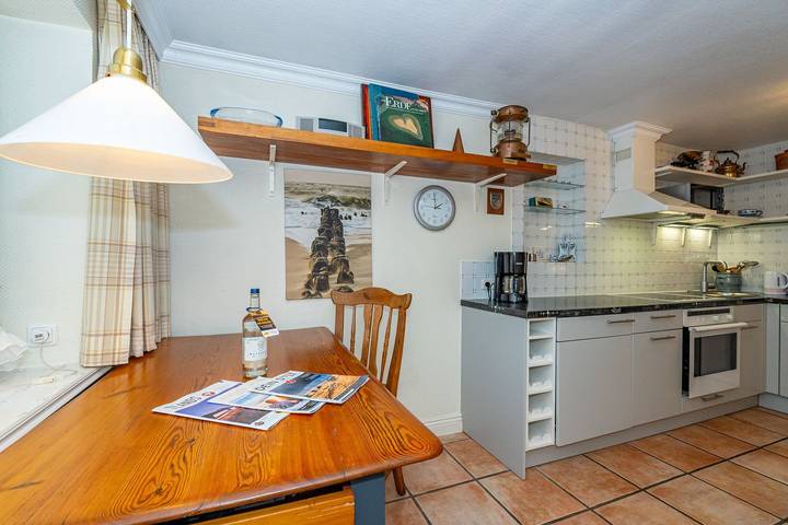 Ganze Wohnung, Friesische 2-Zimmer-Ferienwohnung mit Terrasse. in Keitum, Sylt (Gemeinde)