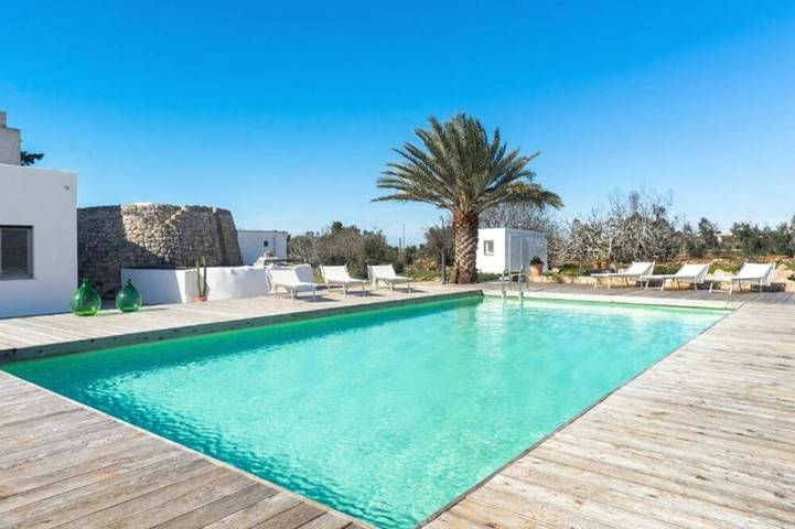 Villa per 12 persone, con giardino, con animali domestici in Torre Suda