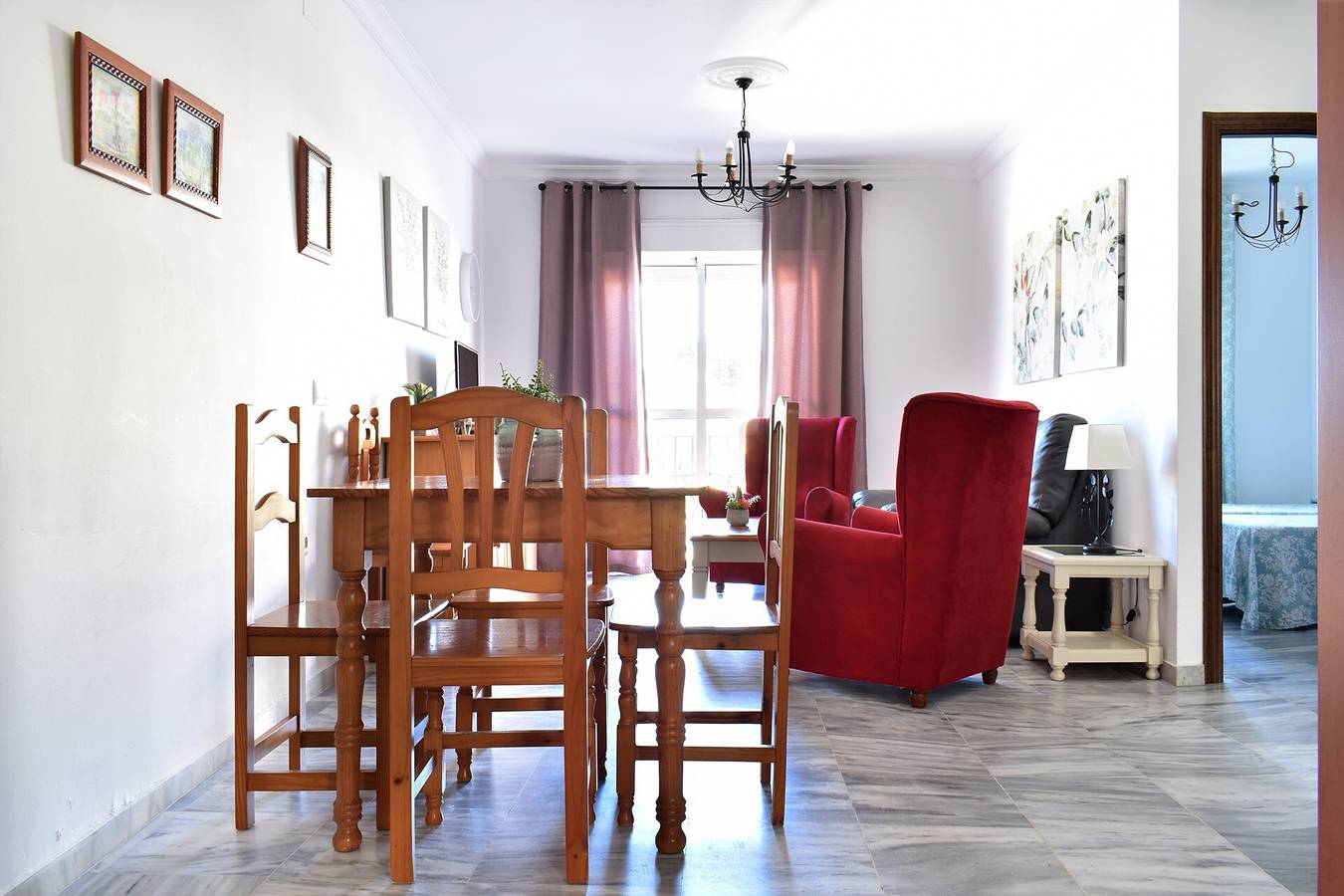 Maison de vacances 'Piso Saturno 1ºa Conil Rentals' avec balcon, Wi-Fi et climatisation in Conil de la Frontera, Costa de la Luz