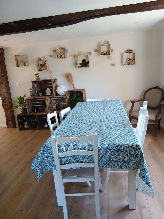 Location de vacances pour 6 personnes, avec vue et jardin dans Forrières - 3
