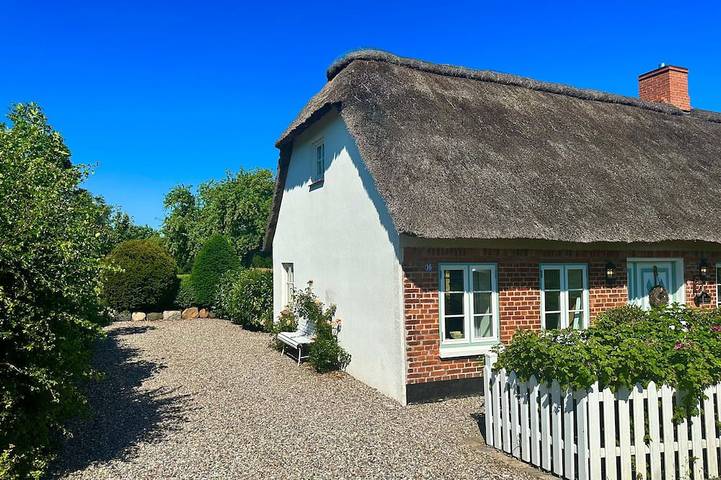Cottage für 4 Personen, mit Garten und Terrasse in Sterup - 2