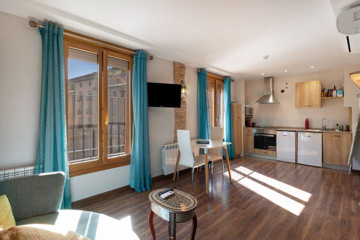 Ferienwohnung 'Halima' mit Balkon, Wi-Fi und Klimaanlage in Daroca, Saragossa Provinz