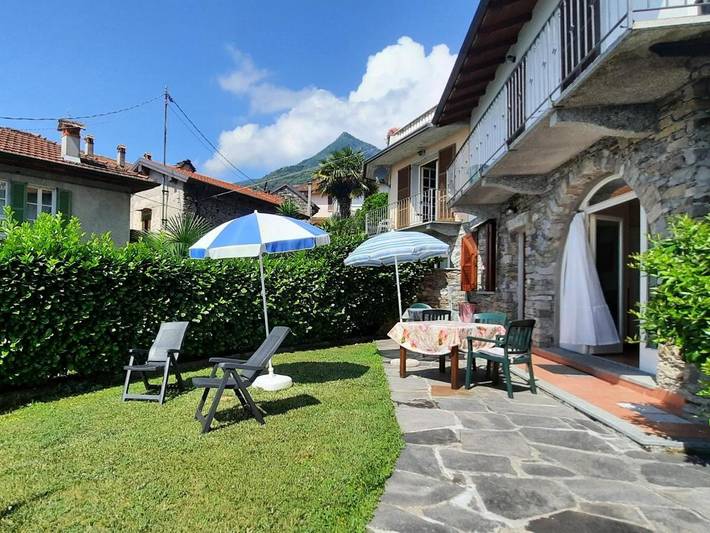 Ferienwohnung für 4 Personen, mit Garten und Seeblick sowie Ausblick