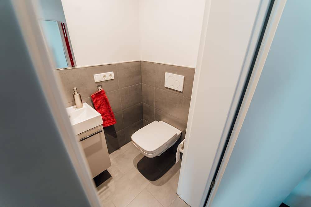 Ganze Wohnung, Stilvolle Ferienwohnung 60m2 mit Garten & Parkplatz im Herzen von Deidesheim in Deidesheim, Pfälzer Rheinebene