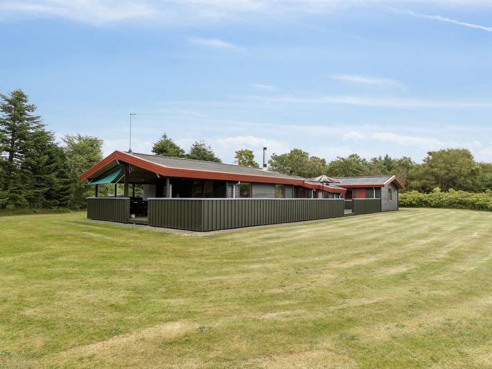 Ferienhaus für 8 Personen, mit Terrasse in Tversted