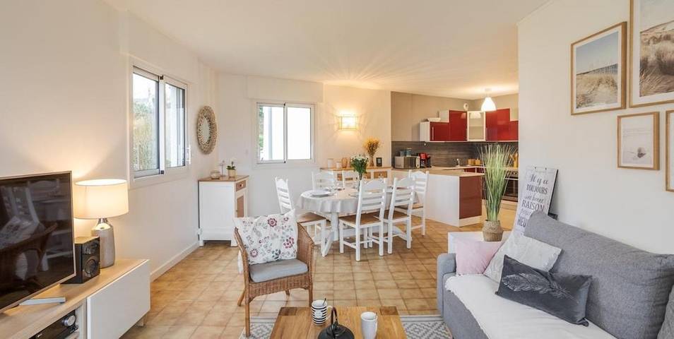 Gîte pour 4 personnes, avec jardin dans Plage de Pen-Guen - 4