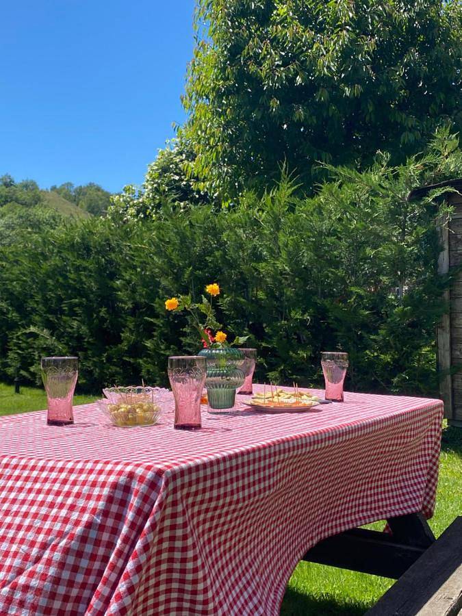 Gîte pour 6 personnes, avec jardin à UR - 3