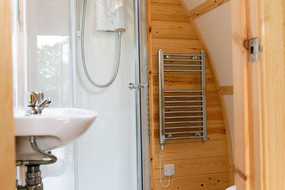 Standard-Cabine-Sdb privée avec douche in Preston, Lancashire