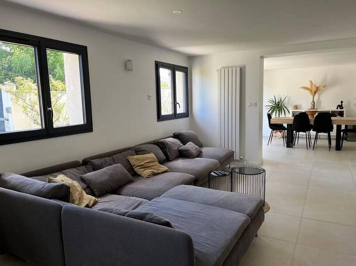 Location de vacances pour 8 personnes, avec jardin et piscine à Saint-Médard-en-Jalles - 3