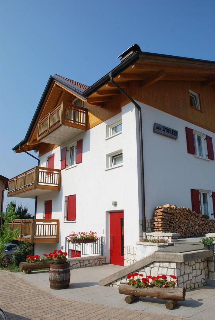 Maison d’hôte pour 2 personnes, avec sauna et jardin ainsi que vue et terrasse à Cavareno